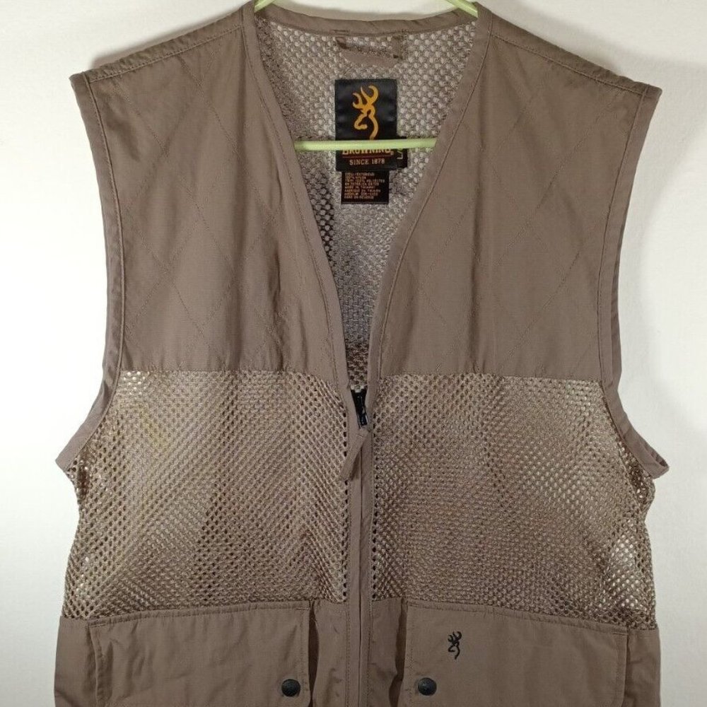 Browning Hunting Vest Pockets Front/Back To Carry Essentials Men Size L